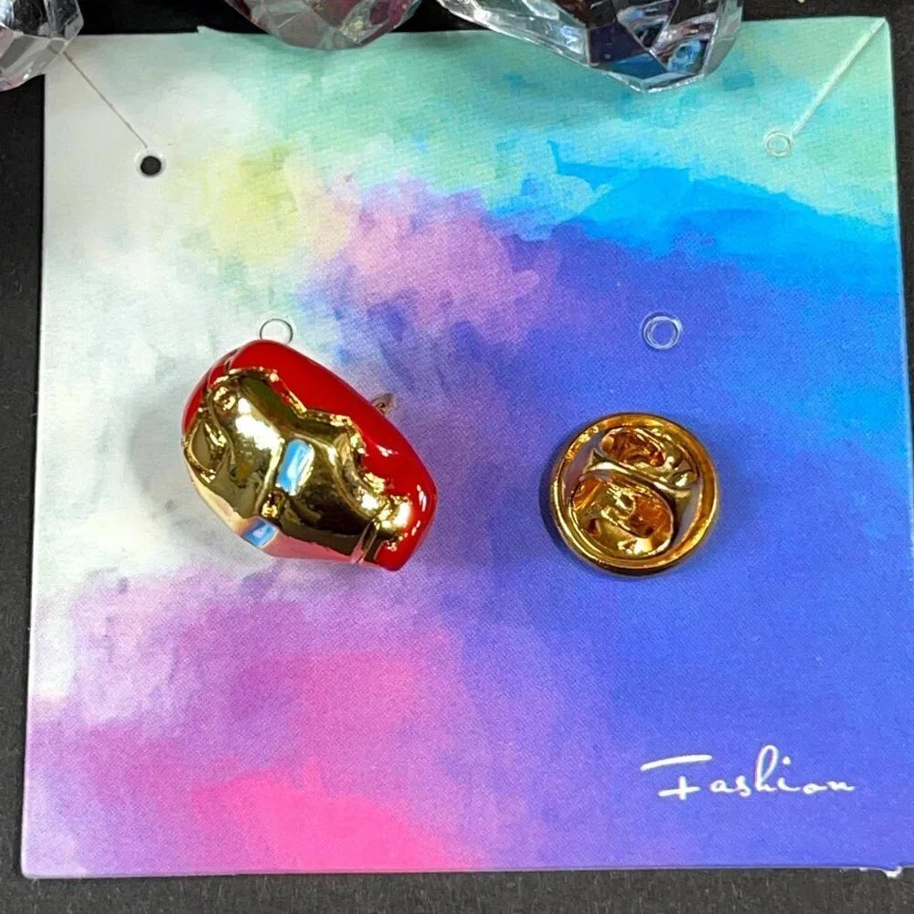 Iron Man Mask Lapel Pin Super Hero Avenger Anime Pin Brooch Accessories Jewelry